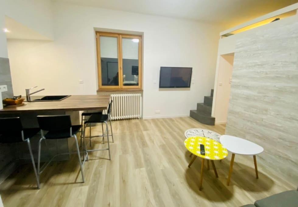 Apartament T2 Neuf Pour 4 Pers , Bien Place Et Parking Gratuit Tuluza Zewnętrze zdjęcie
